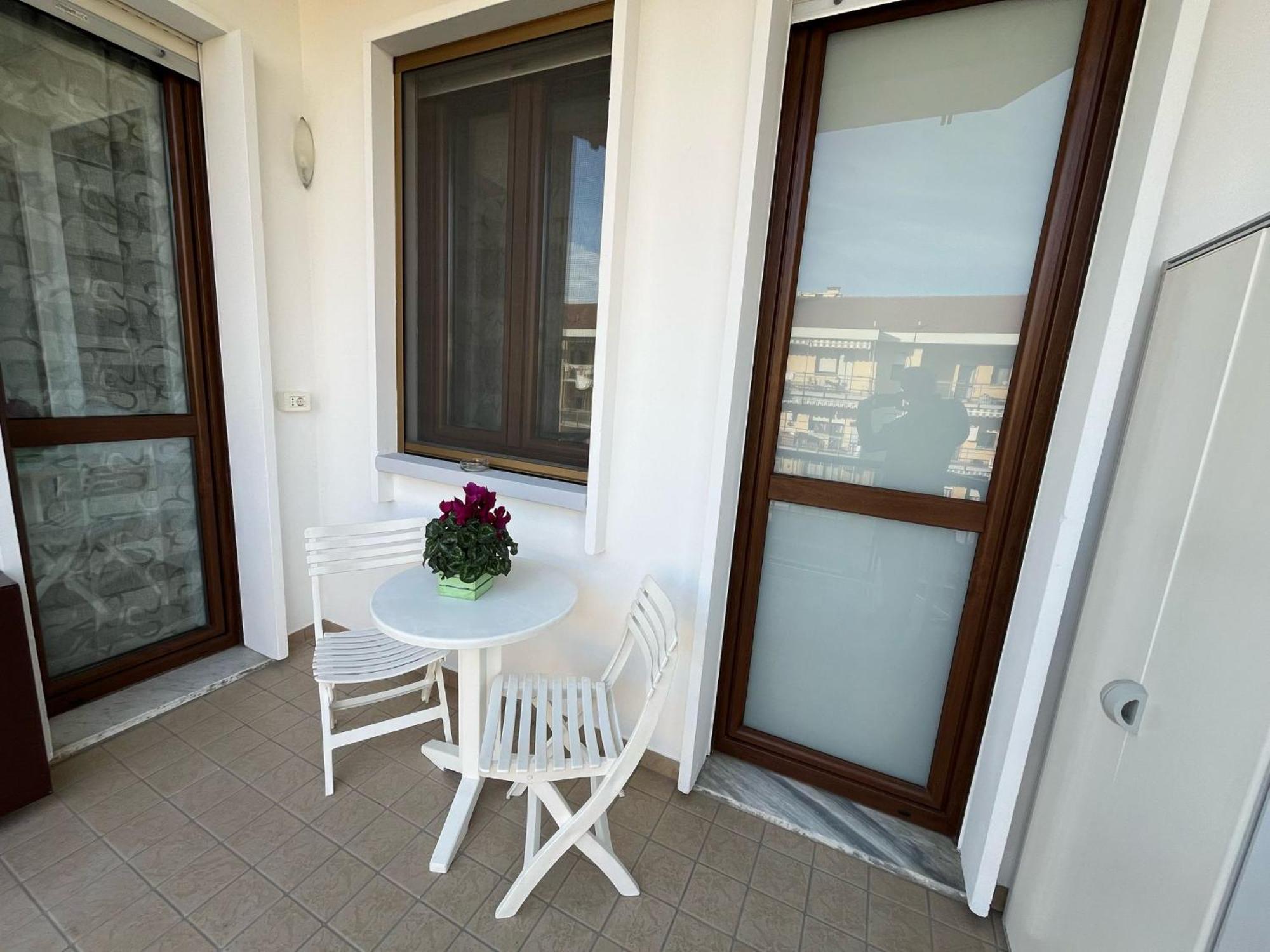 L'Orchidhea Apartment ซาวิยิอาโน ภายนอก รูปภาพ